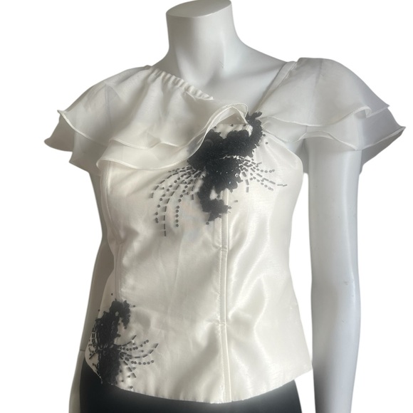 Elegant White and Black Ruffled Corset Bustier Women's Top Lace up Back - Picture 1 of 11